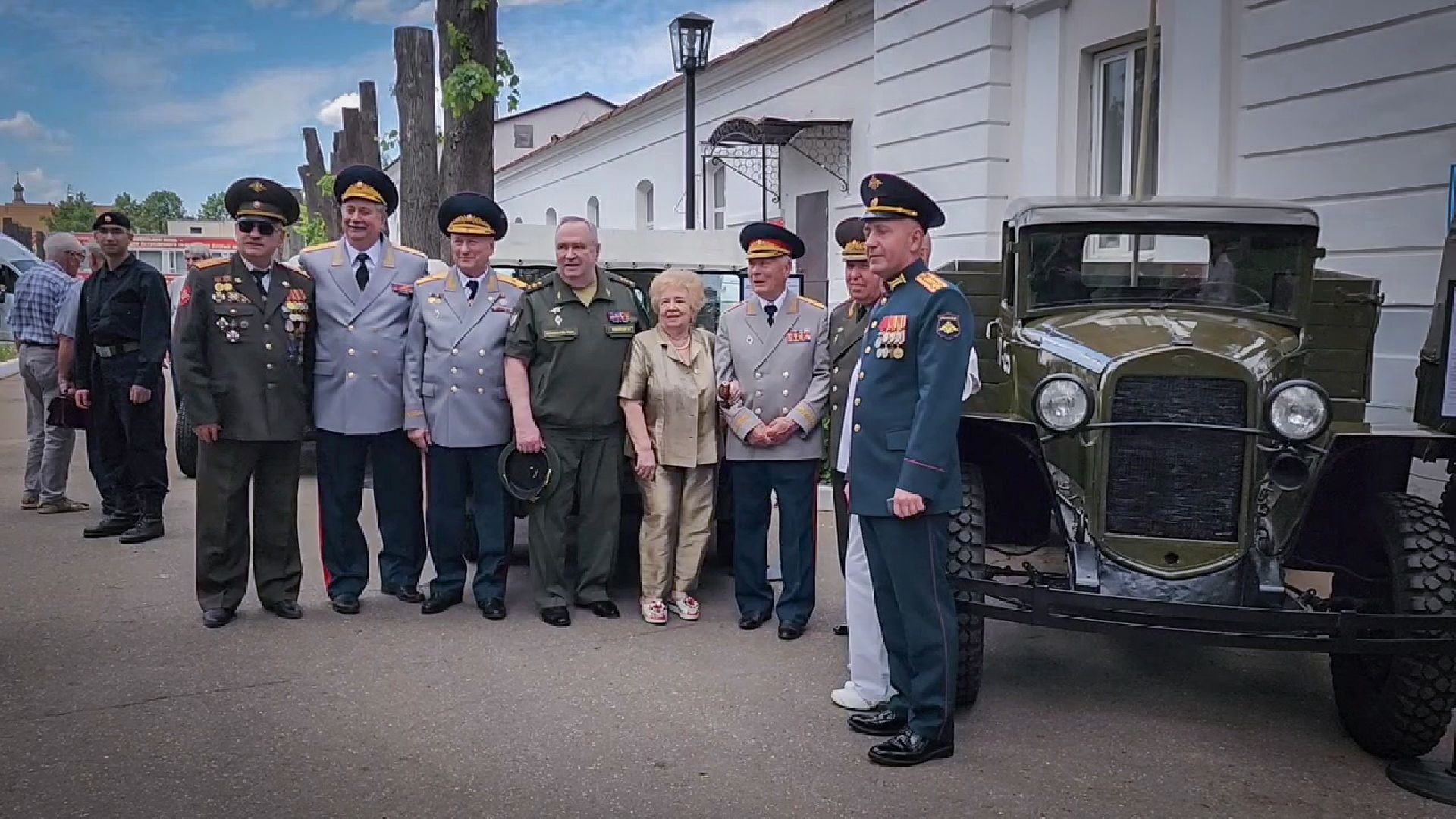 бронницы, 21 научно-исследовательский испытательный институт военной техники , юбилей военных автомобилистов,