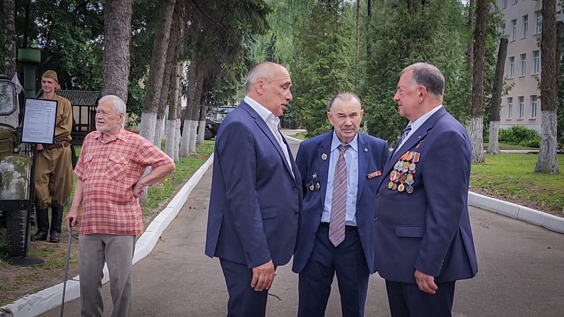 бронницы, 21 научно-исследовательский испытательный институт военной техники , юбилей военных автомобилистов,