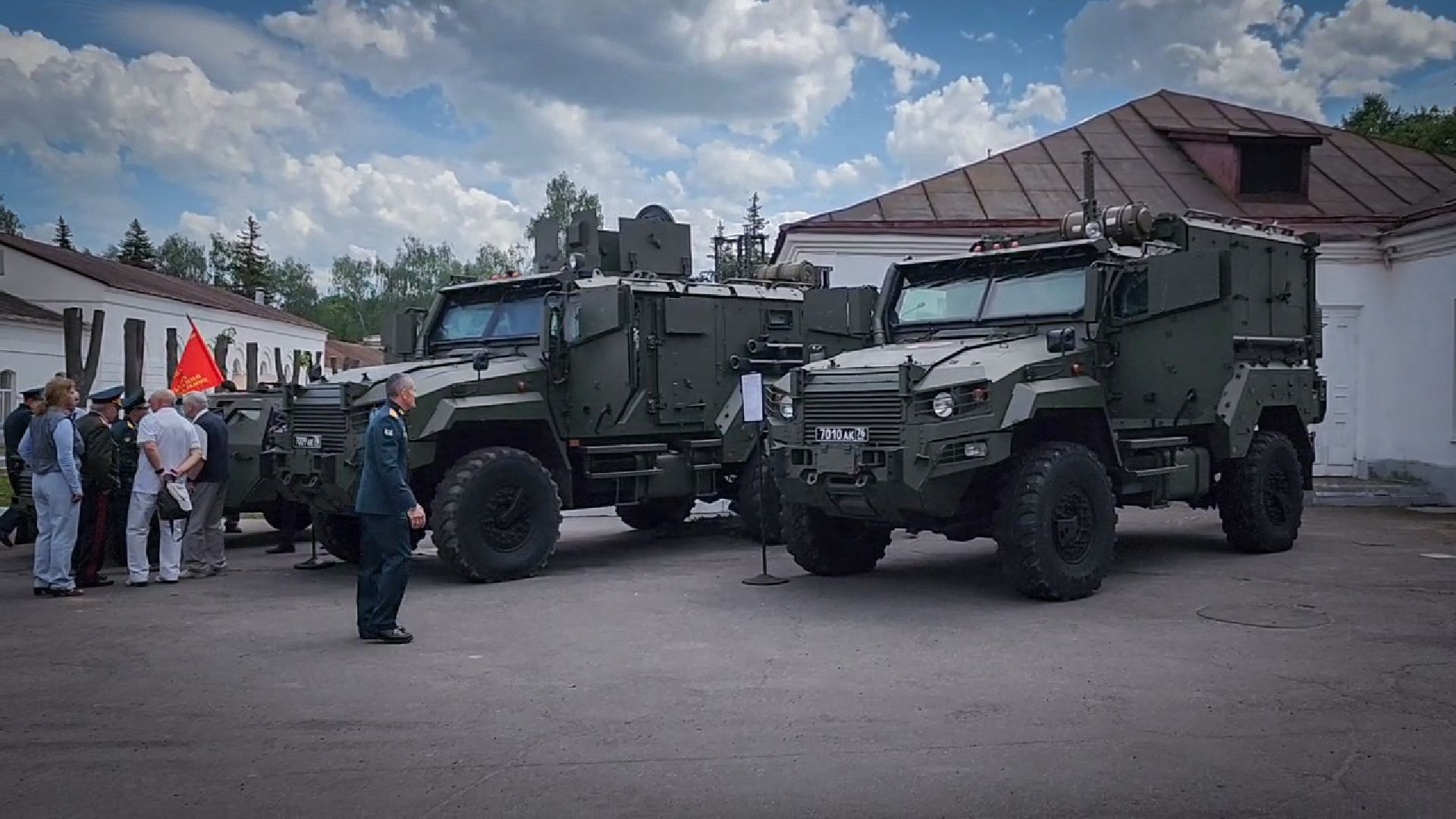 бронницы, 21 научно-исследовательский испытательный институт военной техники , юбилей военных автомобилистов,