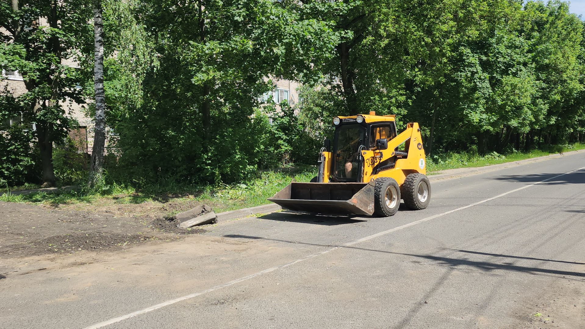 пушкино, пешеходная разметка, пешеходный переход, асфальтирование, коммунальная служба, бордюры,