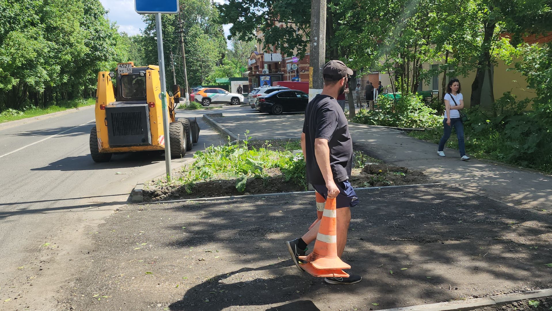 пушкино, пешеходная разметка, пешеходный переход, асфальтирование, коммунальная служба, бордюры,