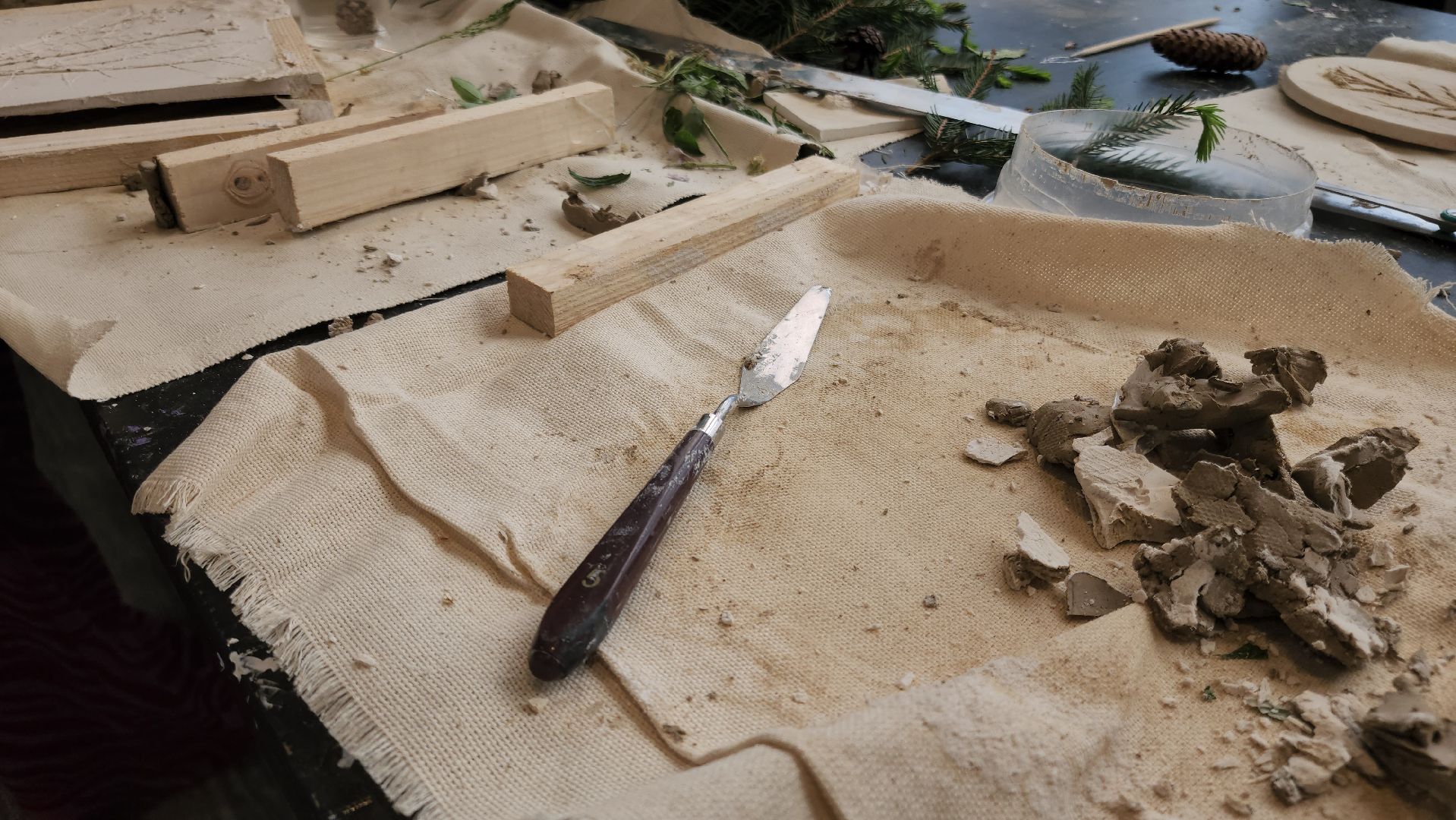 черноголовка, культура, барельефы ,