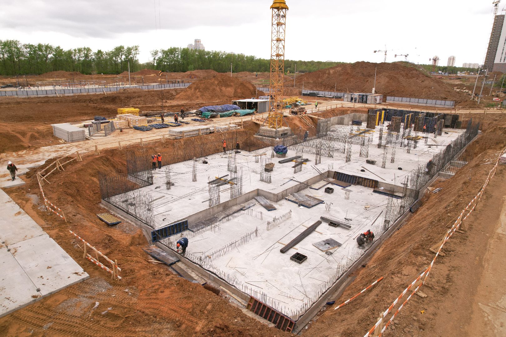 видео с коптера, жк 1-й южный, детский сад в ленинском,