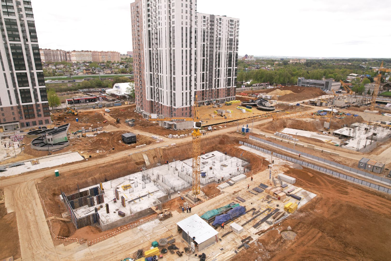 видео с коптера, жк 1-й южный, детский сад в ленинском,