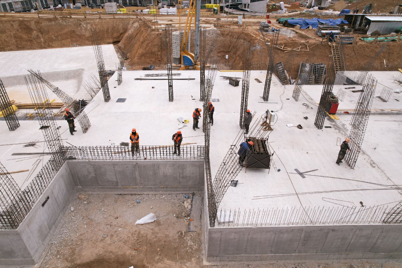 видео с коптера, школа в жк 1-й южный, школа в ленинском,