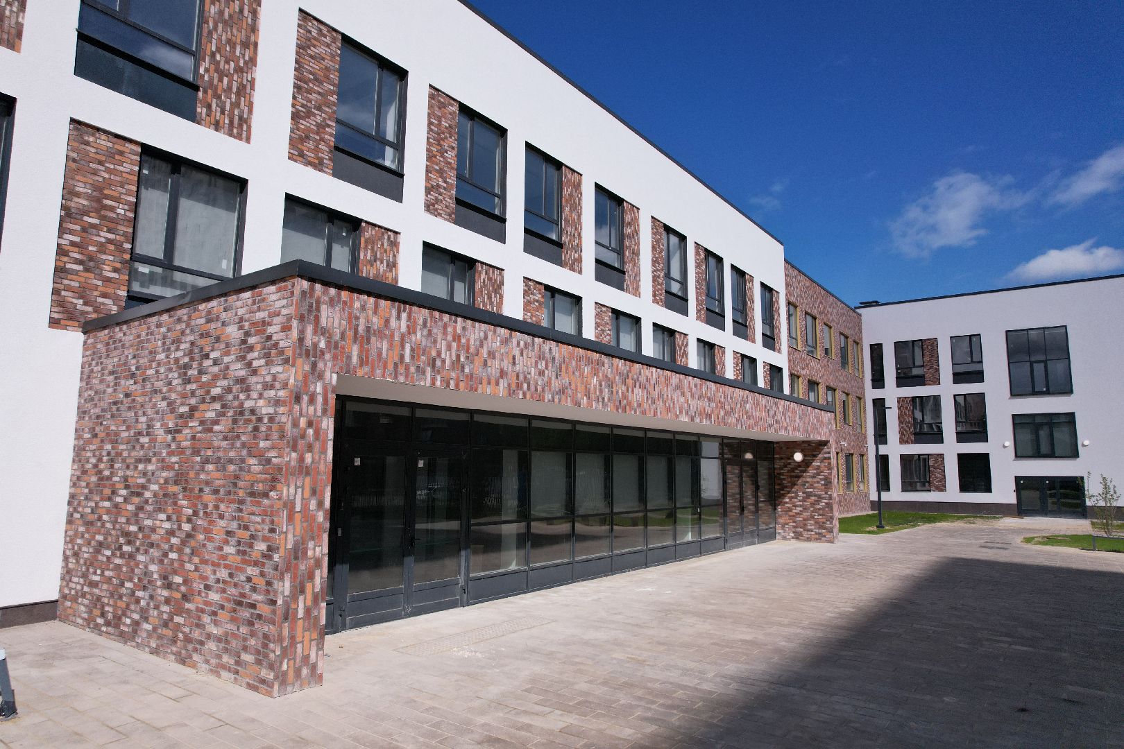 видео с коптера, школа в жк горки парк, школа в ленинском,