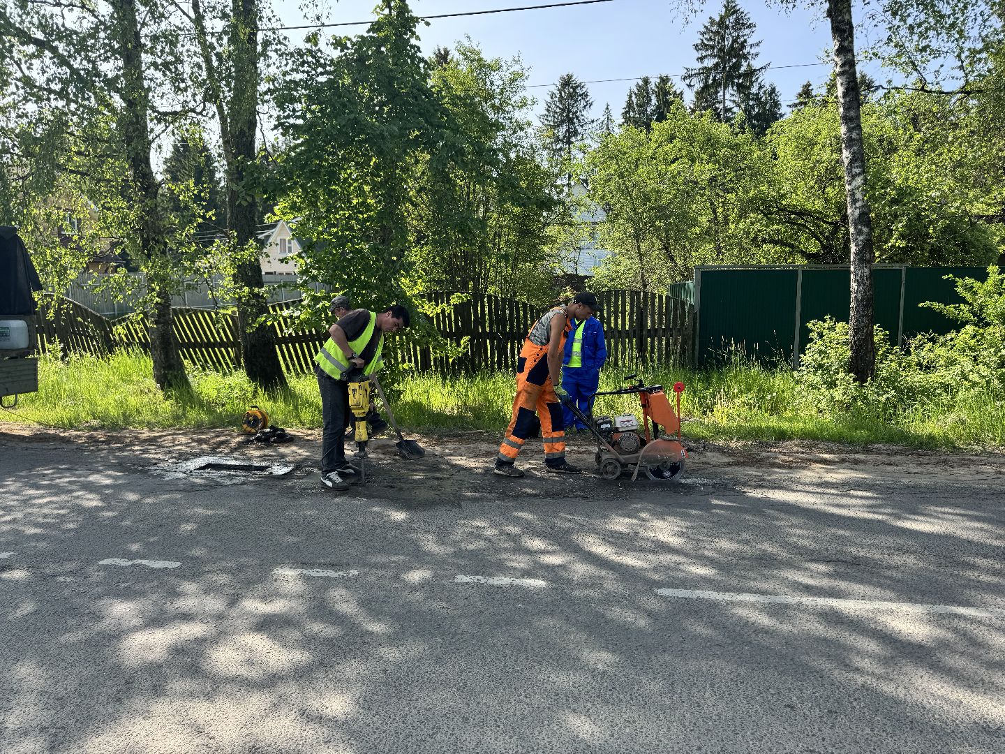 шаховская, ямочный ремон, ямочный ремонт дорог, горячий асфальт,