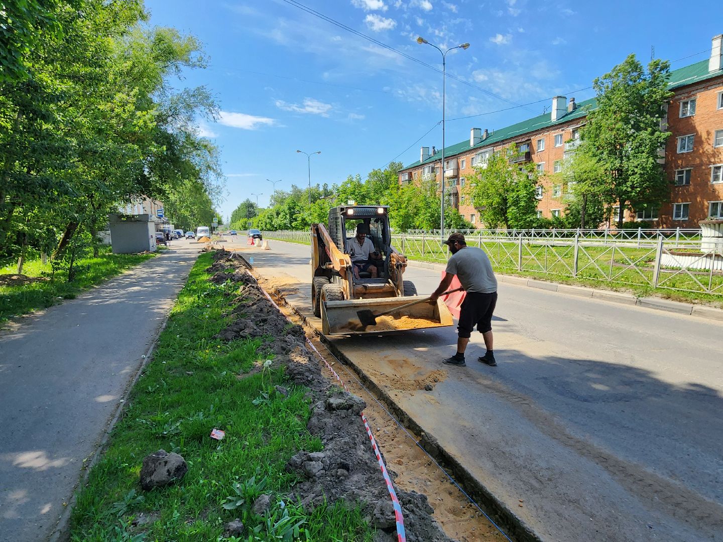 чехов, улица молодежная, ремонт дороги, дорожный ремонт, укладка бордюра, замена покрытия, благоустройство, госпрограмма московской области, развитие дорожного комплекса,