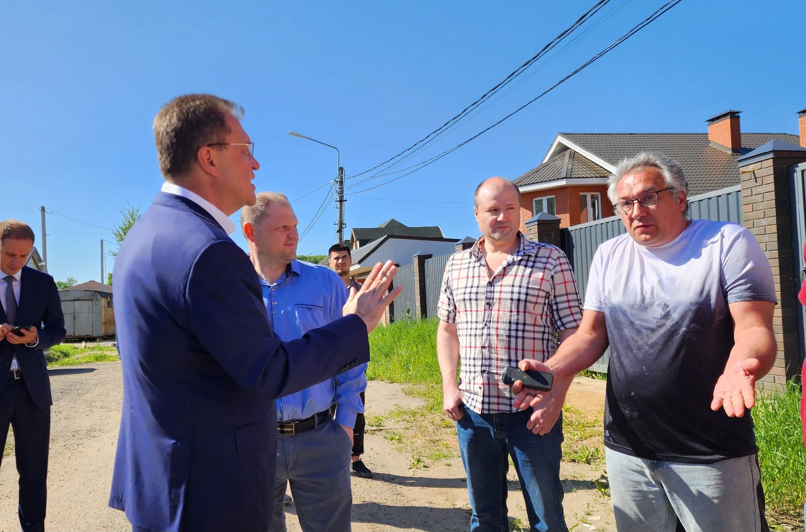 ногинск, жители, общество, шлагбаум, соседи,