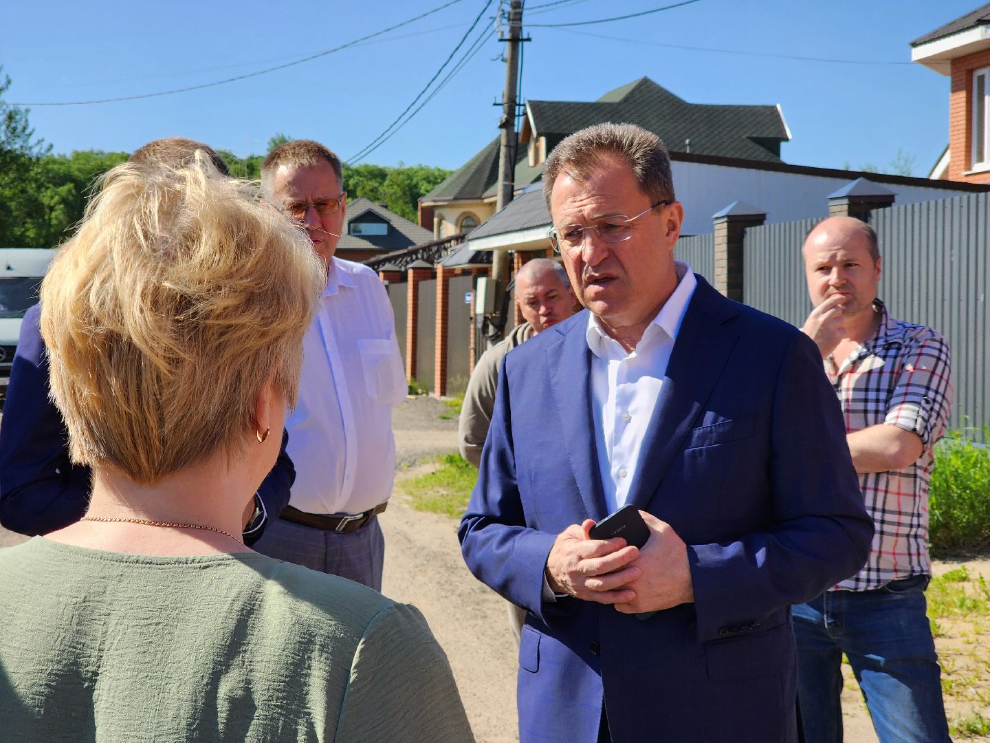 ногинск, жители, общество, шлагбаум, соседи,