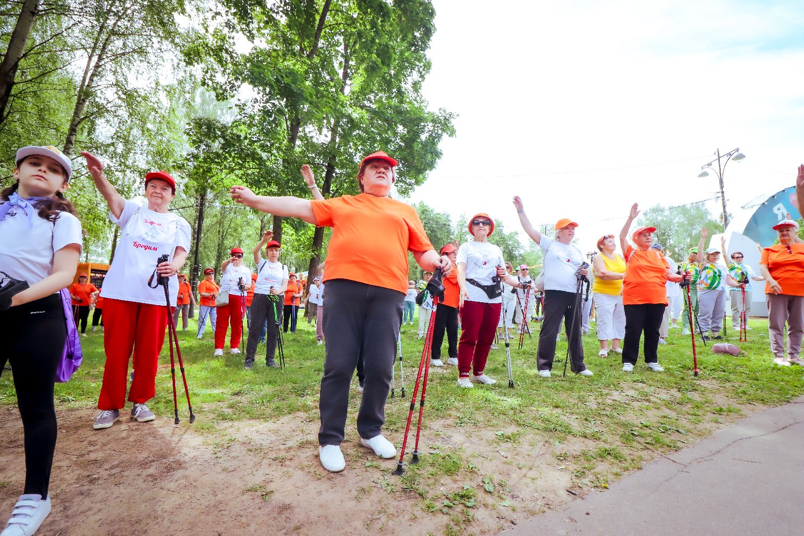 клин, общество, активное долголетие, скандинавская ходьба,