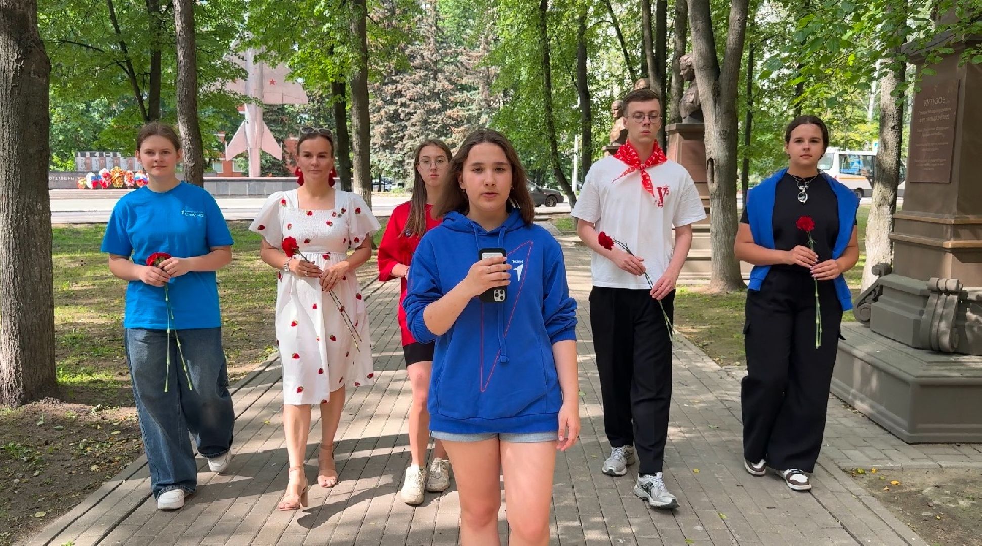 герой РФ, летчик, бюст, аллея, движение первых, именами героев,