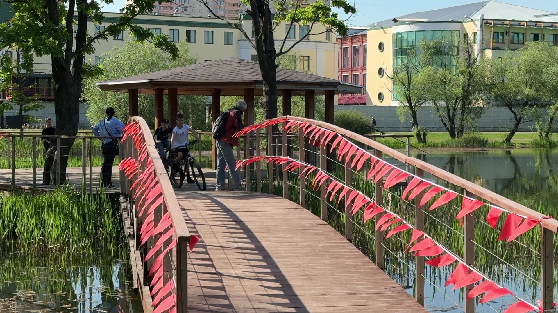 реутов, парк, фабричный пруд, купальный сезон,