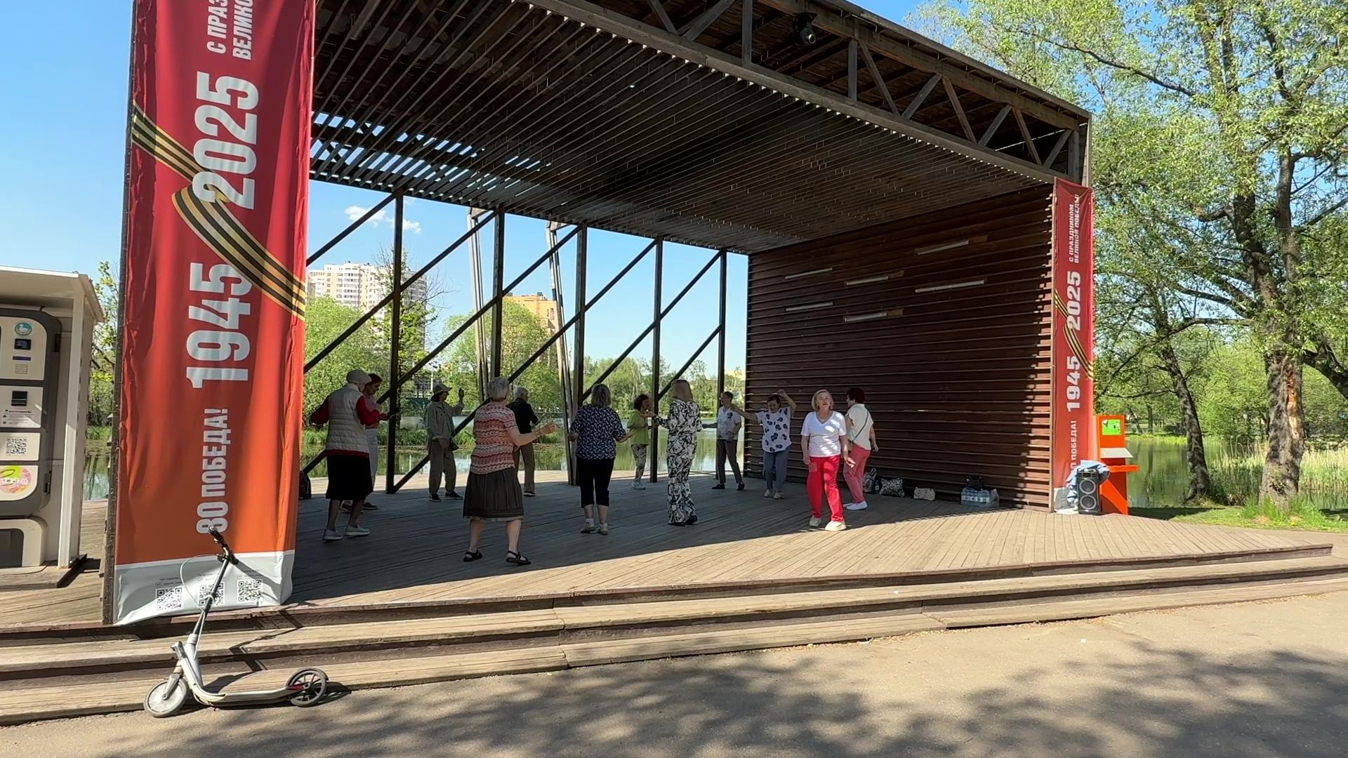 реутов, парк, фабричный пруд, купальный сезон,