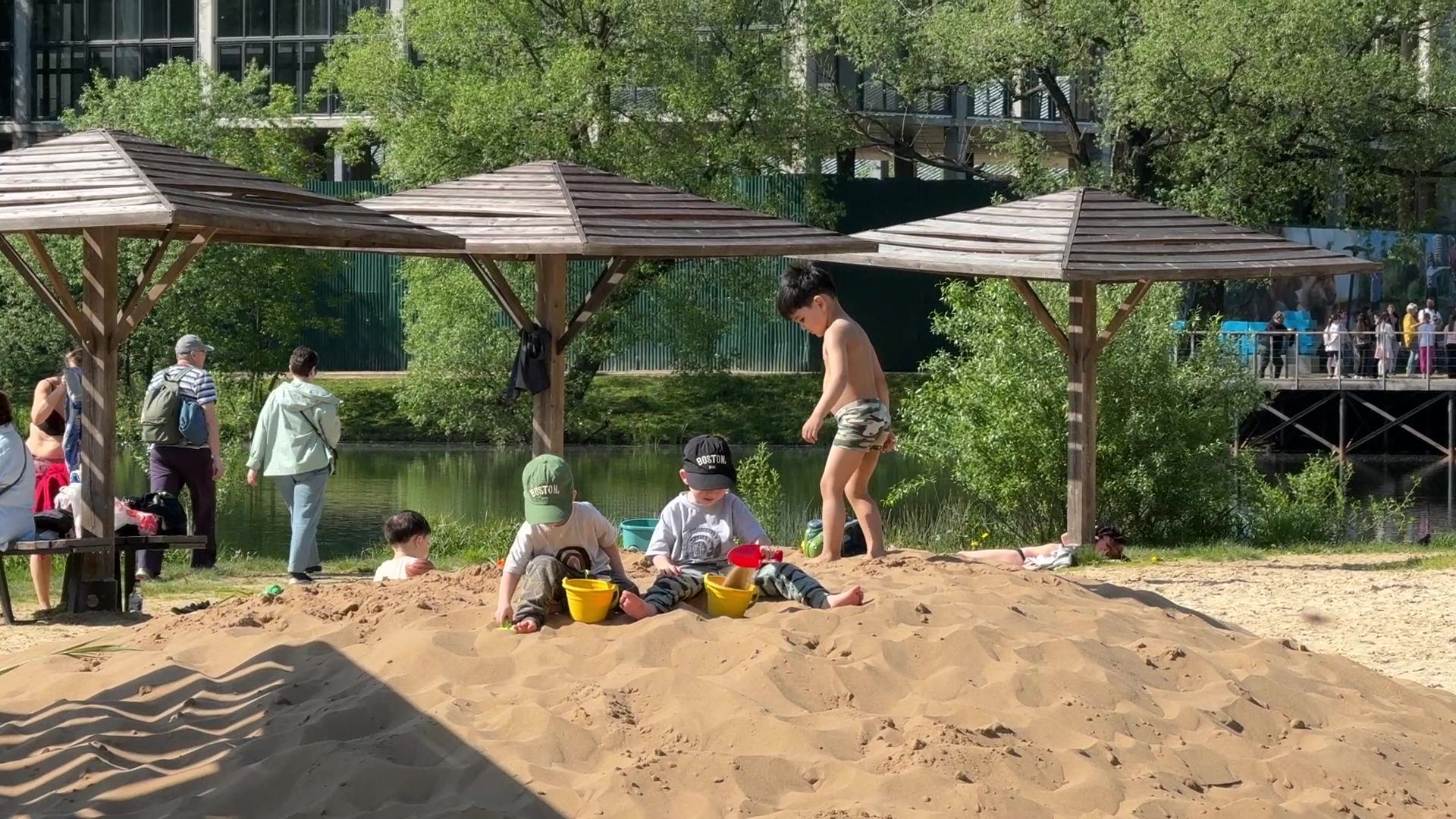 реутов, парк, фабричный пруд, купальный сезон,