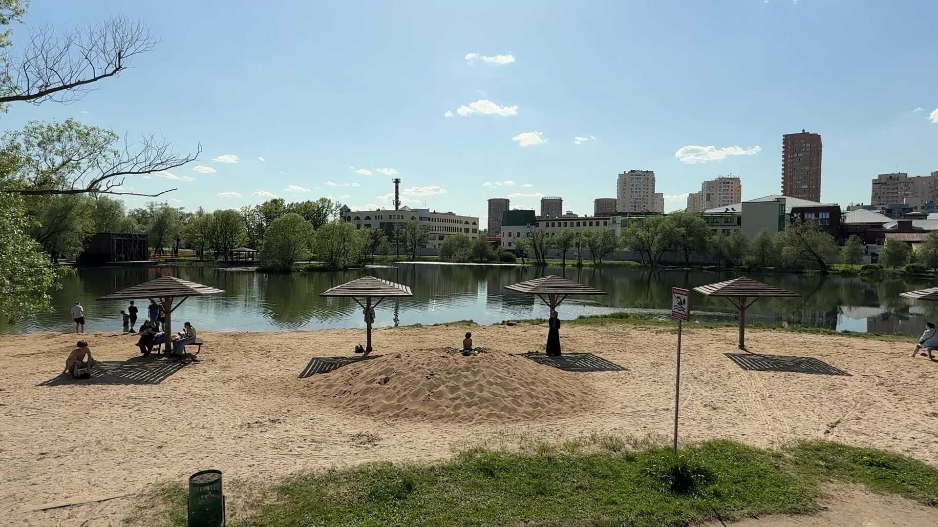 реутов, парк, фабричный пруд, купальный сезон,