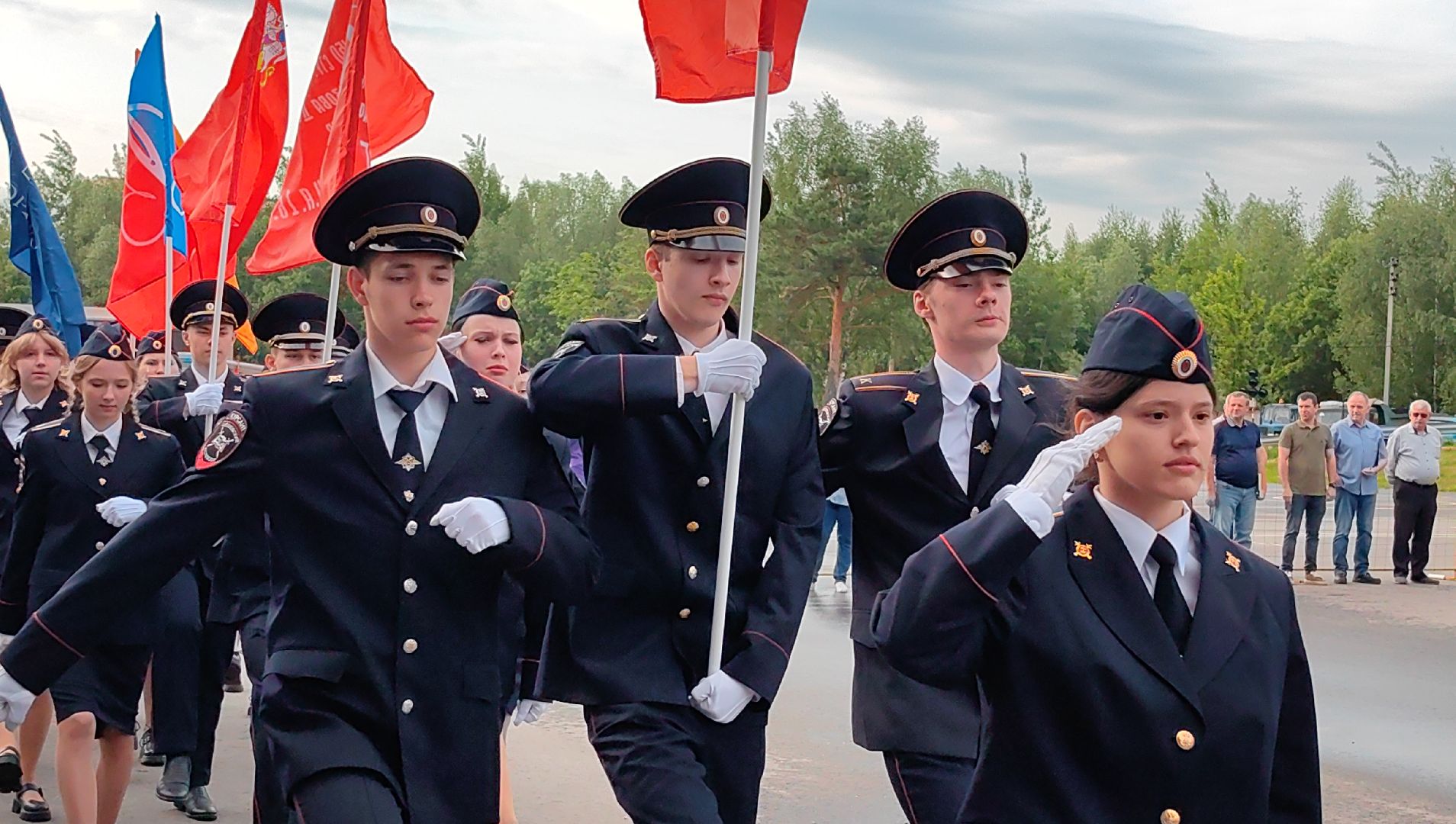 автопробег, колонна, Москва-Алтай, 80-летия Победы в Великой Отечественной войне, колледж,