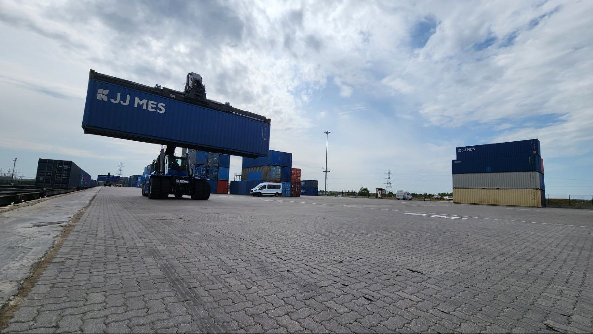 Дмитров, РЖД, ТЛЦ Белый Раст, КНР, Минтранс,