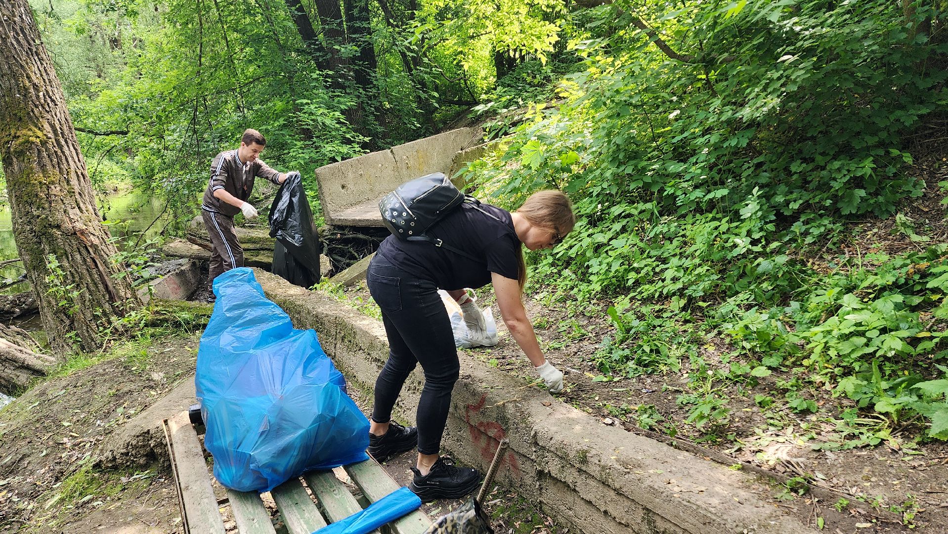 экология, домодедово, берег реки, очистка водоема, очистка берега,волонтеры, волонтеры подмосковья,