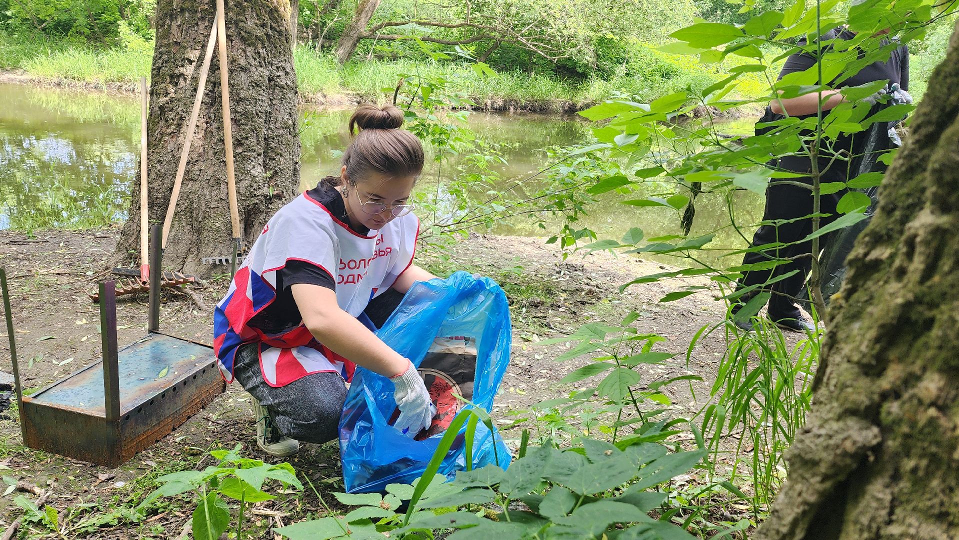 экология, домодедово, берег реки, очистка водоема, очистка берега,волонтеры, волонтеры подмосковья,
