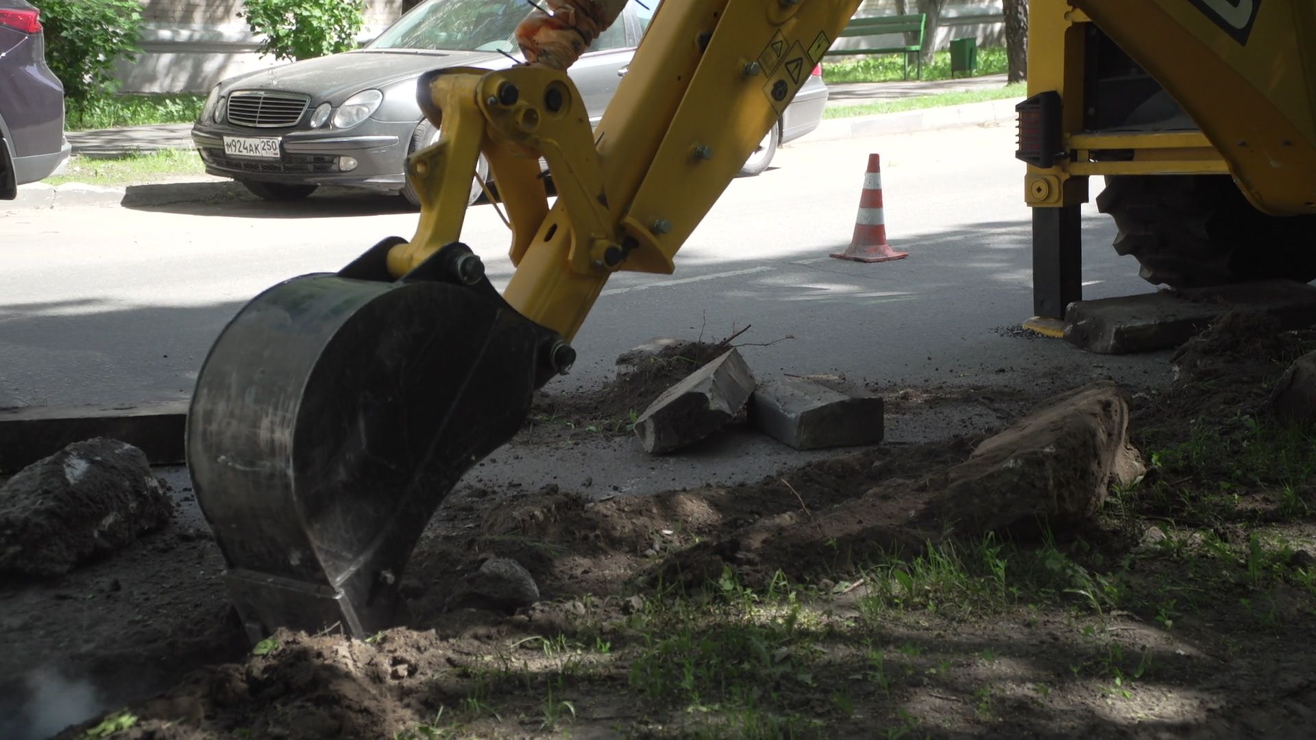 hеутов, благоустройство, ремонт дороги,