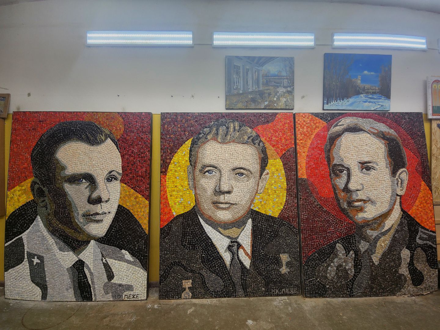 дубна, мозаики леже, мозаичное панно, реставрация, художник,