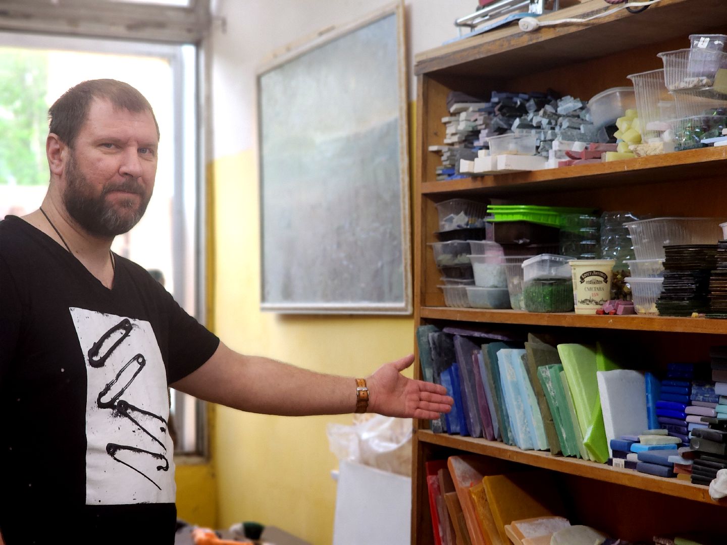 дубна, мозаики леже, мозаичное панно, реставрация, художник,