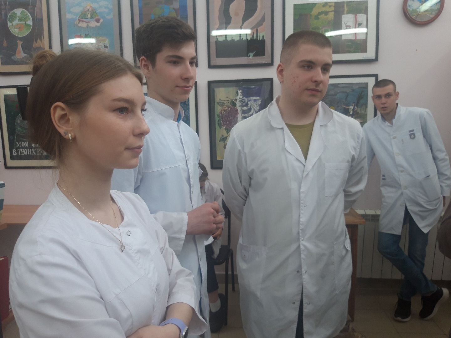 помощь людям, пенсионеры,