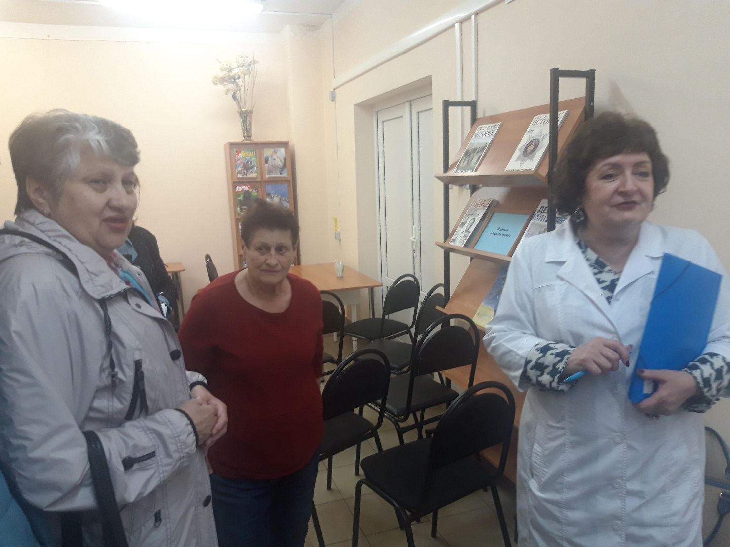 помощь людям, пенсионеры,