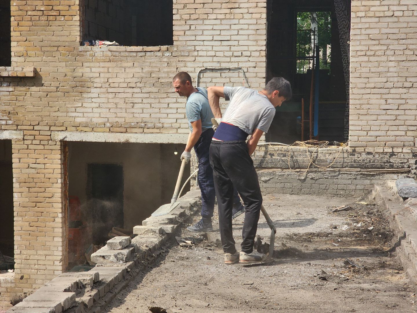 королёв, благоустройство , гимназия 4 в королеве,