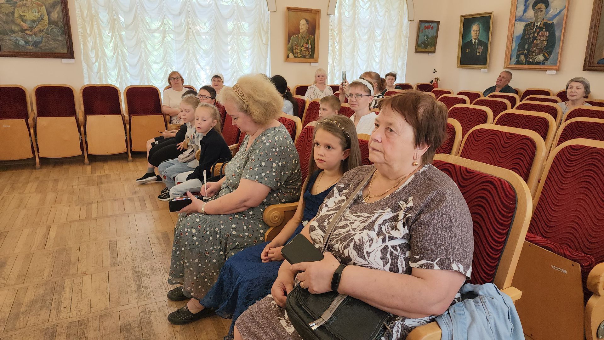 кашира, музей, выставка, интерьерные куклы, художник, мастер-класс,