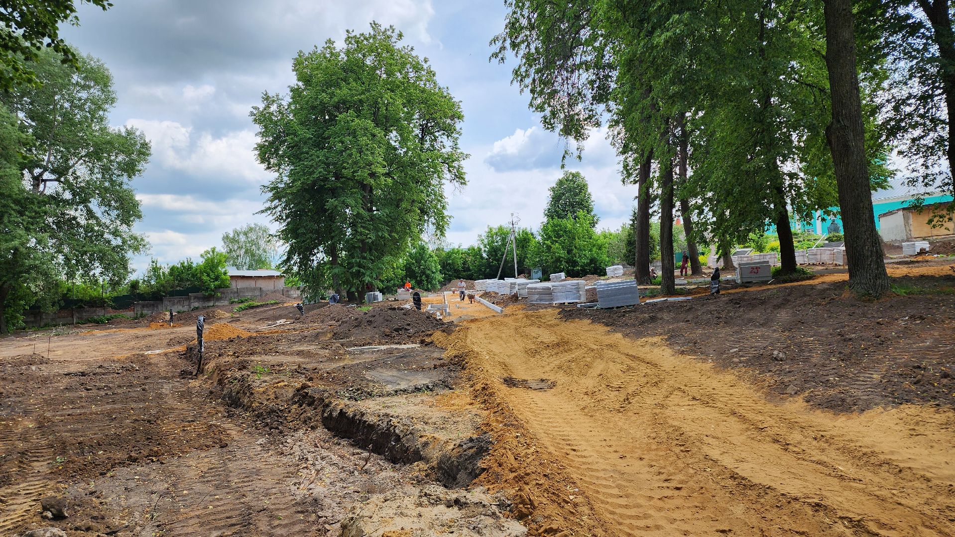 кашира, благоустройство, летний сад, бордюры, аллея, дорожки, тротуары,