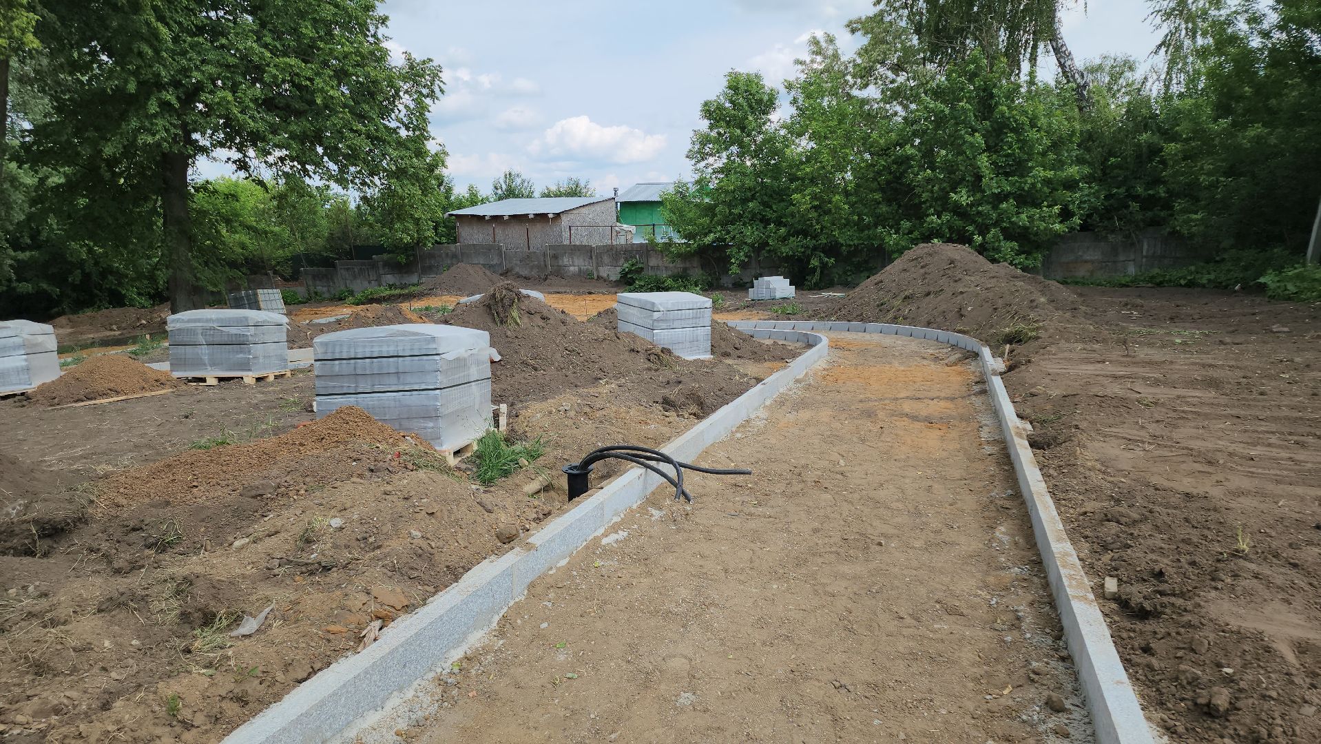 кашира, благоустройство, летний сад, бордюры, аллея, дорожки, тротуары,