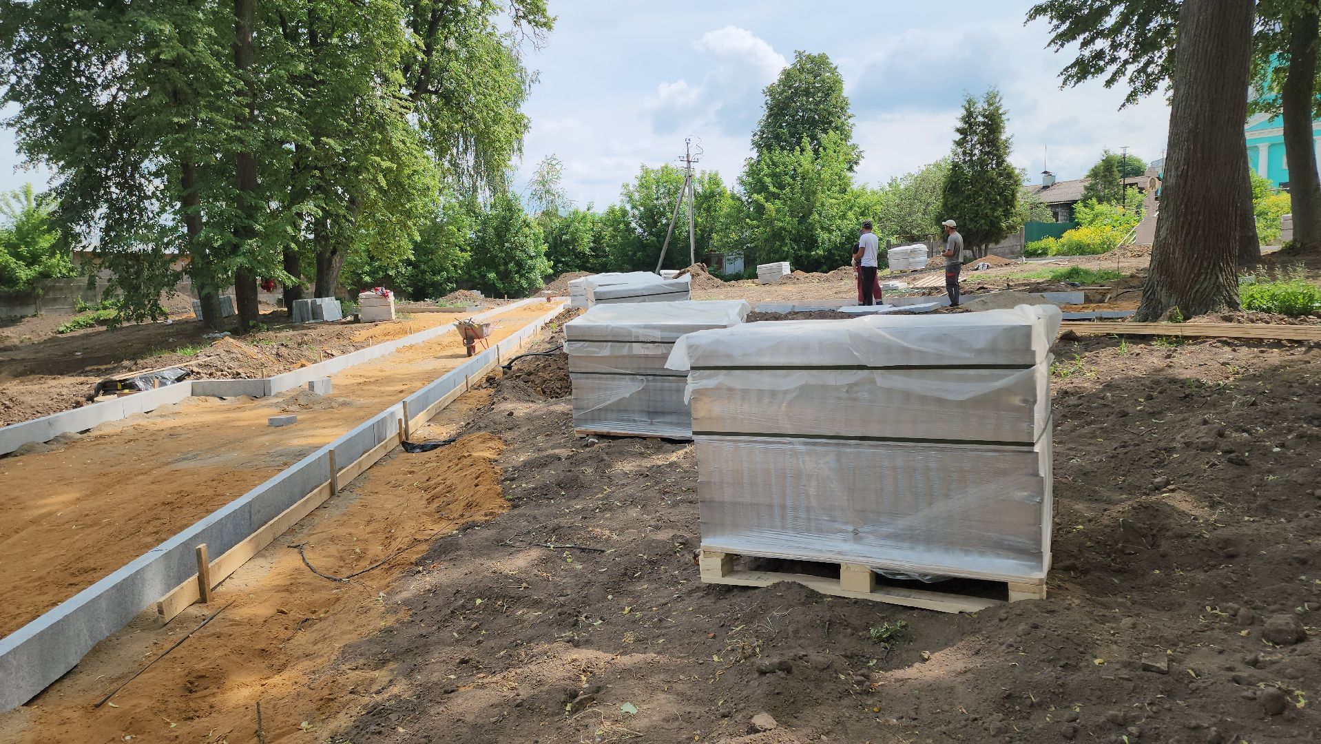 кашира, благоустройство, летний сад, бордюры, аллея, дорожки, тротуары,