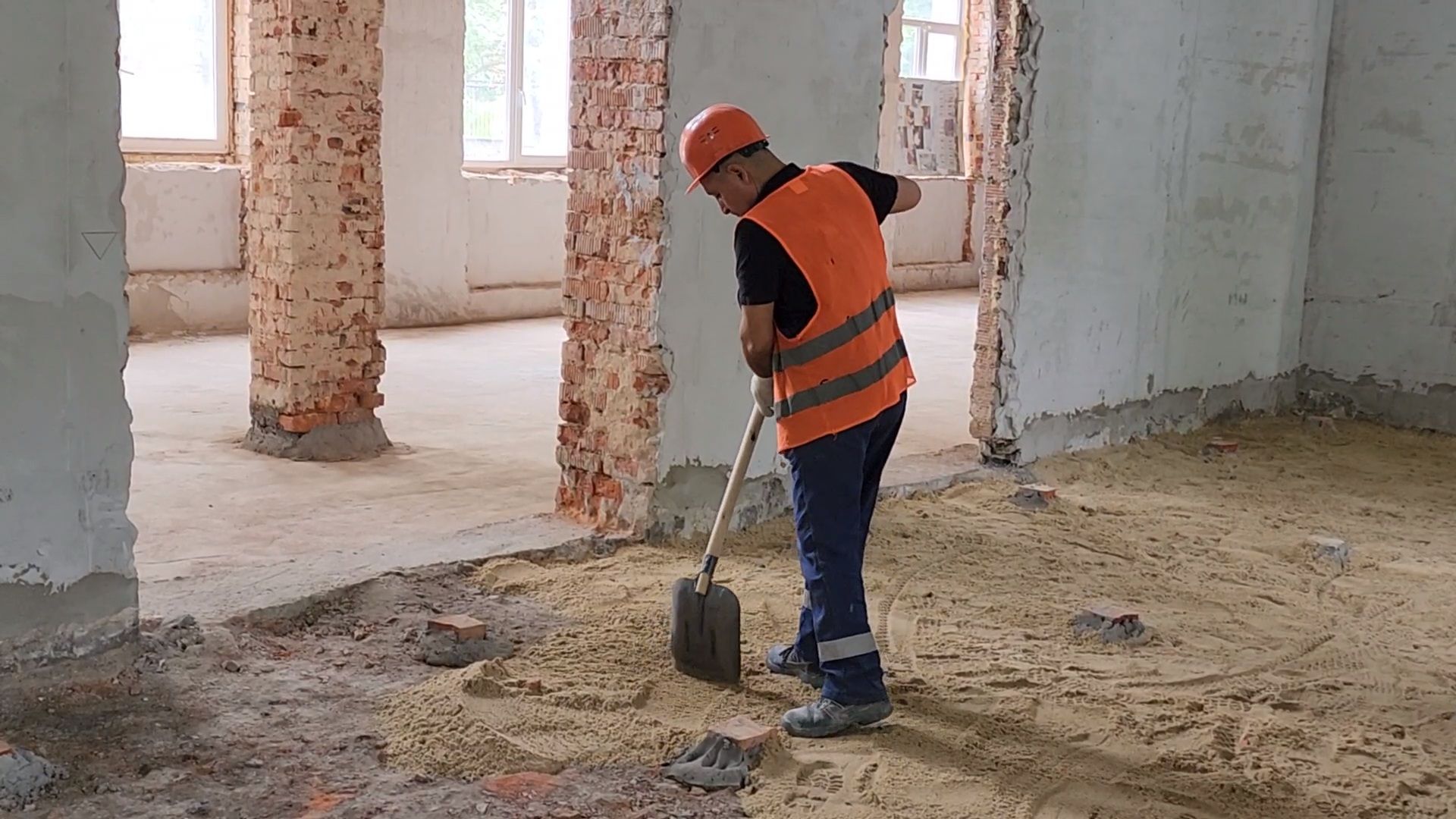 чехов, центр детского творчества, капитальный ремонт, реконструкция, обустройство полов, стяжка полов, демонтажные работы, прокладка инженерных сетей, капремонт, обновление, фасадные работы, замена кровли, окна и двери, госпрограмма московской области,