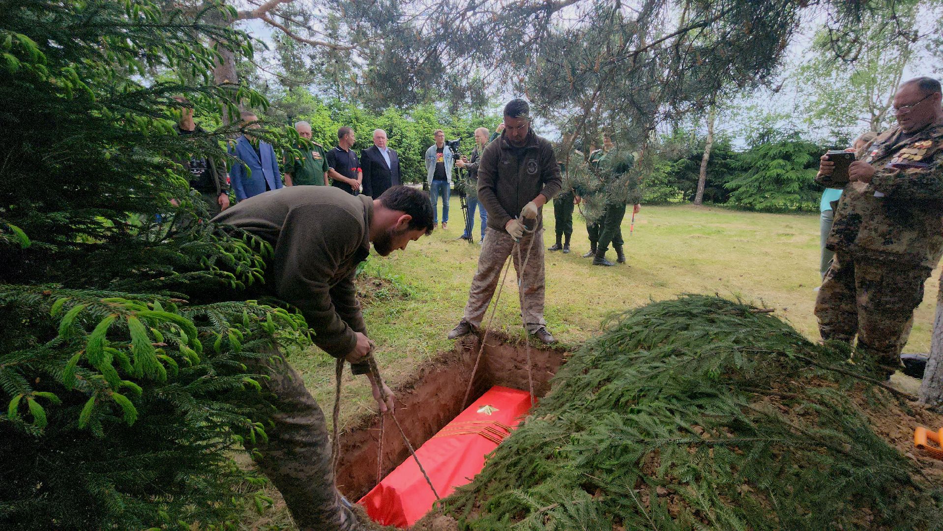 наро-фоминский городской округ, таширово, мемориал в таширове, перезахоронение красноармейцев, поисковое движение россии,