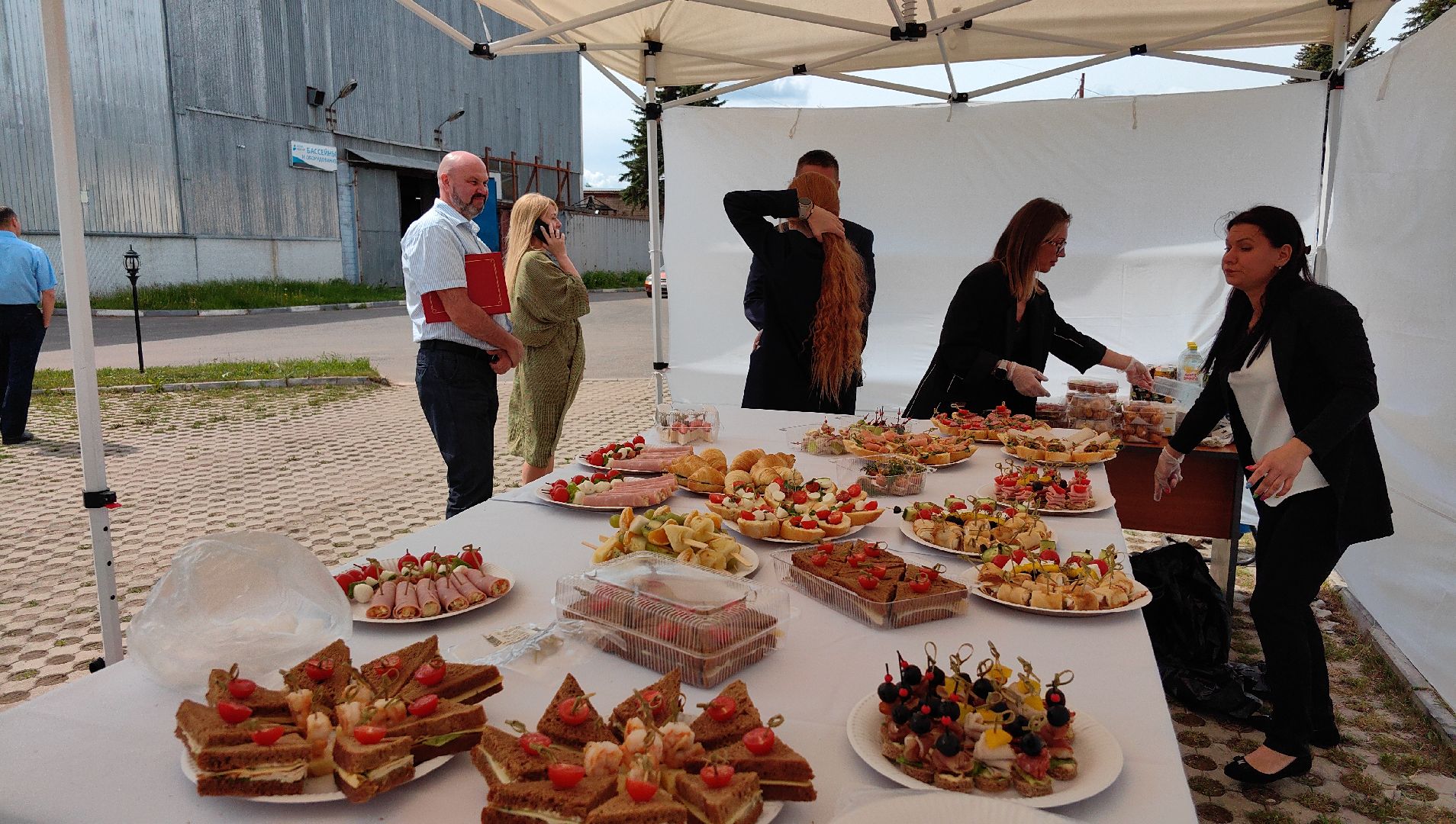 мемориальная доска, память, завод, авиация, ветеран, аэрофлот,