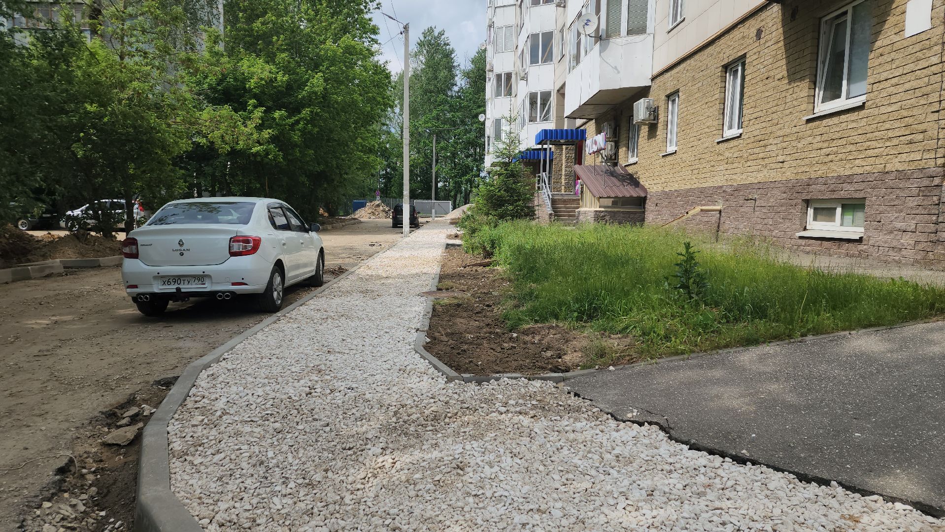 ивантеевка, вертикалки, дворовая территория, благоустройсво, комплексное благоустройство,парковки, тротуары, контейнерная площадка,