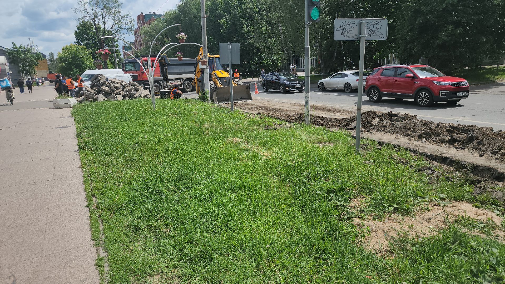 долгопрудный, проспект пацаева, ремонт дороги, бордюр, бордюрный камень, экскаваторы,