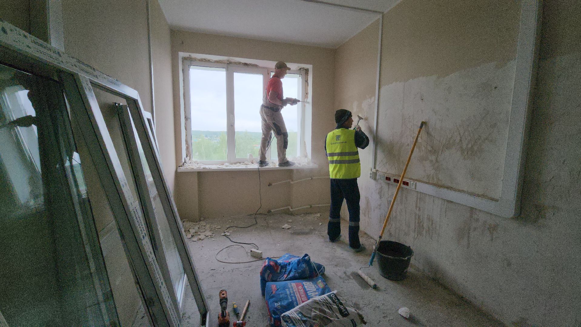 кашира, каширская больница, капитальный ремонт, гинекология, демонтаж, укладка плитки,