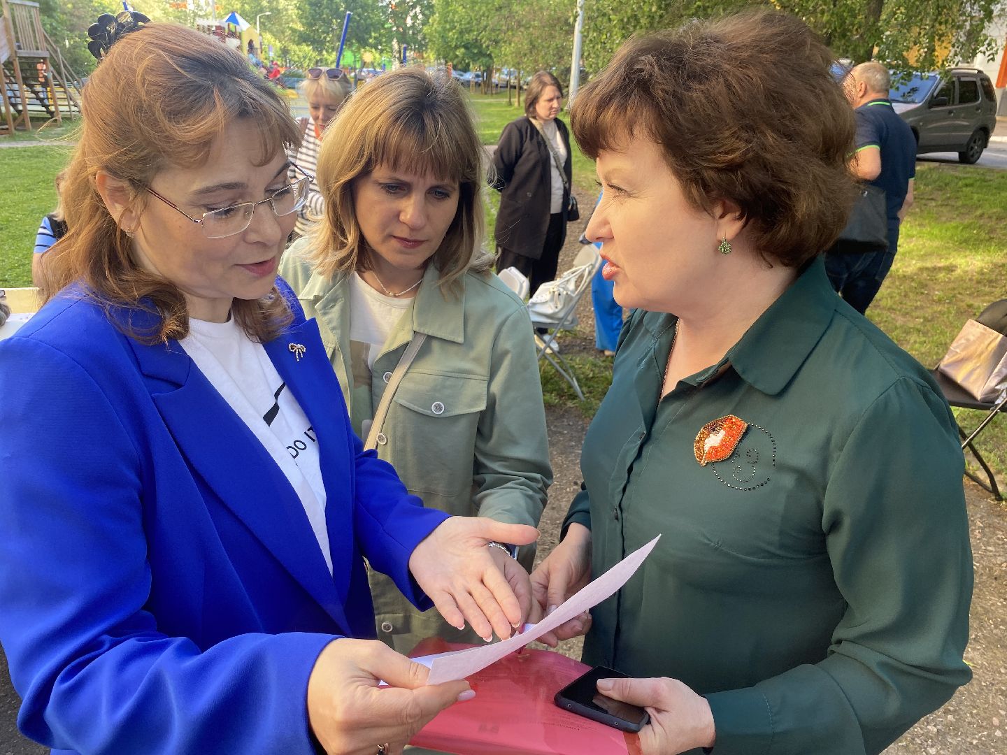 выездная администрация, власиха обращения жителей, администрация власихи, благоустройство территории,