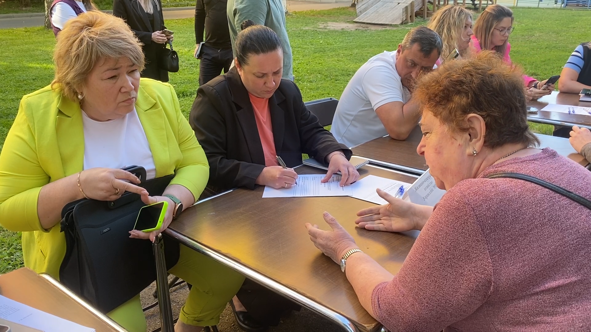 выездная администрация, власиха обращения жителей, администрация власихи, благоустройство территории,