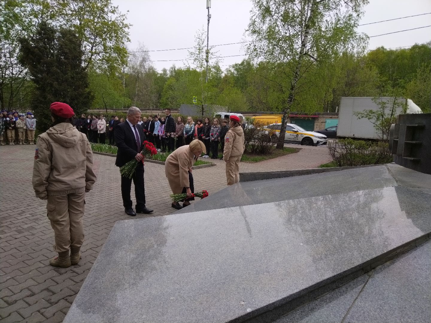 Мытищи, ВОВ, ветераны, возложение цветов, памятная стела