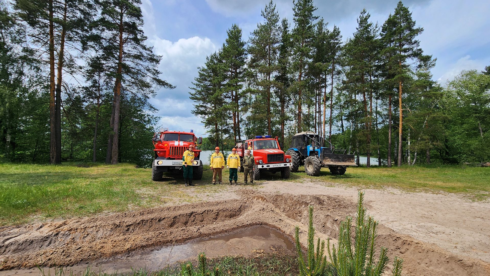 Луховицы, Учения,