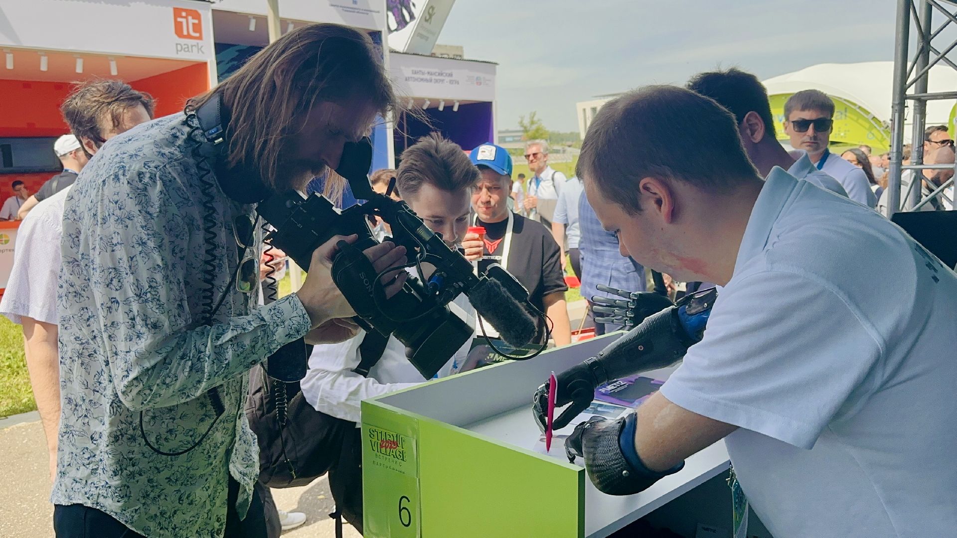 производство, протез, бионическая кисть, стартап, выставка,