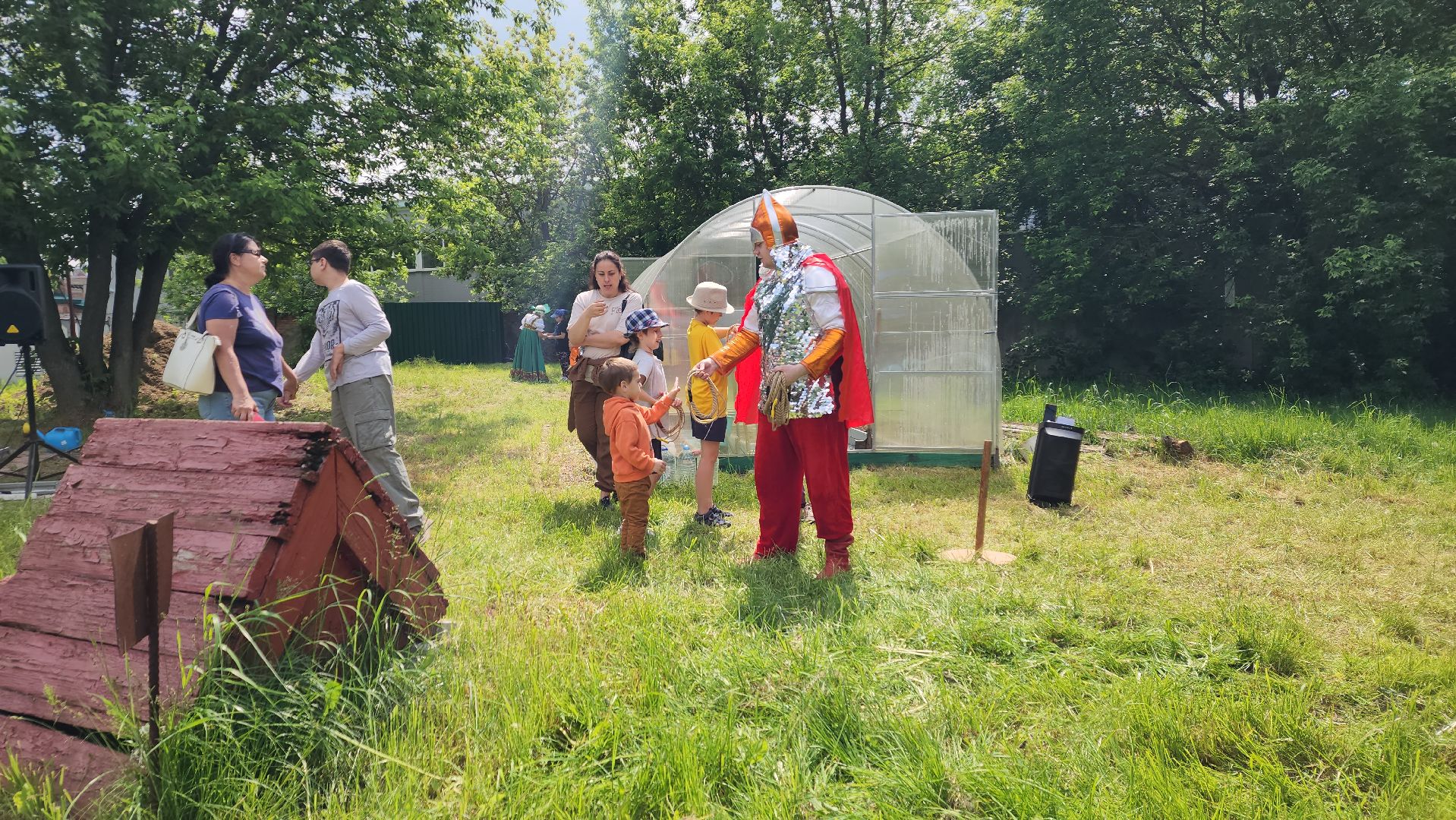 ивантеевка, детский праздник, лето, волонтеры, благотворители, подарки детям,вертикалки, пушкинский,