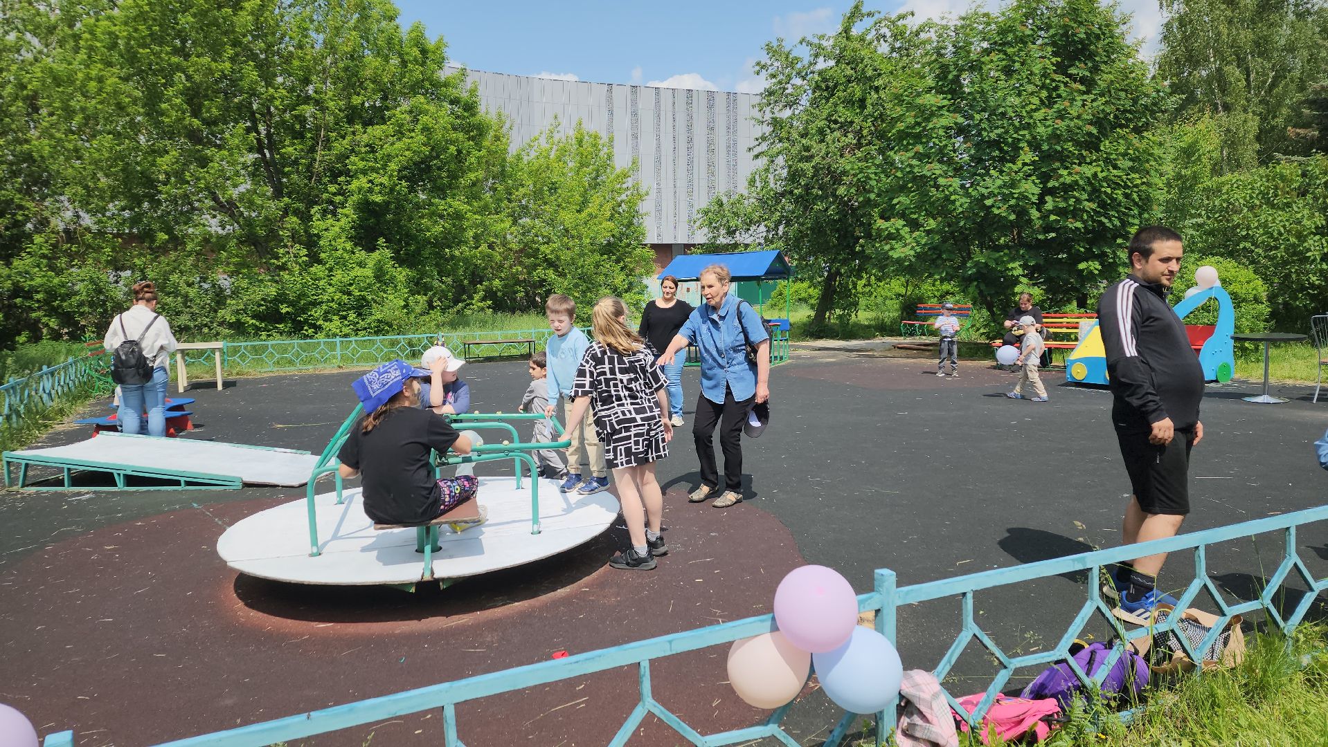 ивантеевка, детский праздник, лето, волонтеры, благотворители, подарки детям,вертикалки, пушкинский,