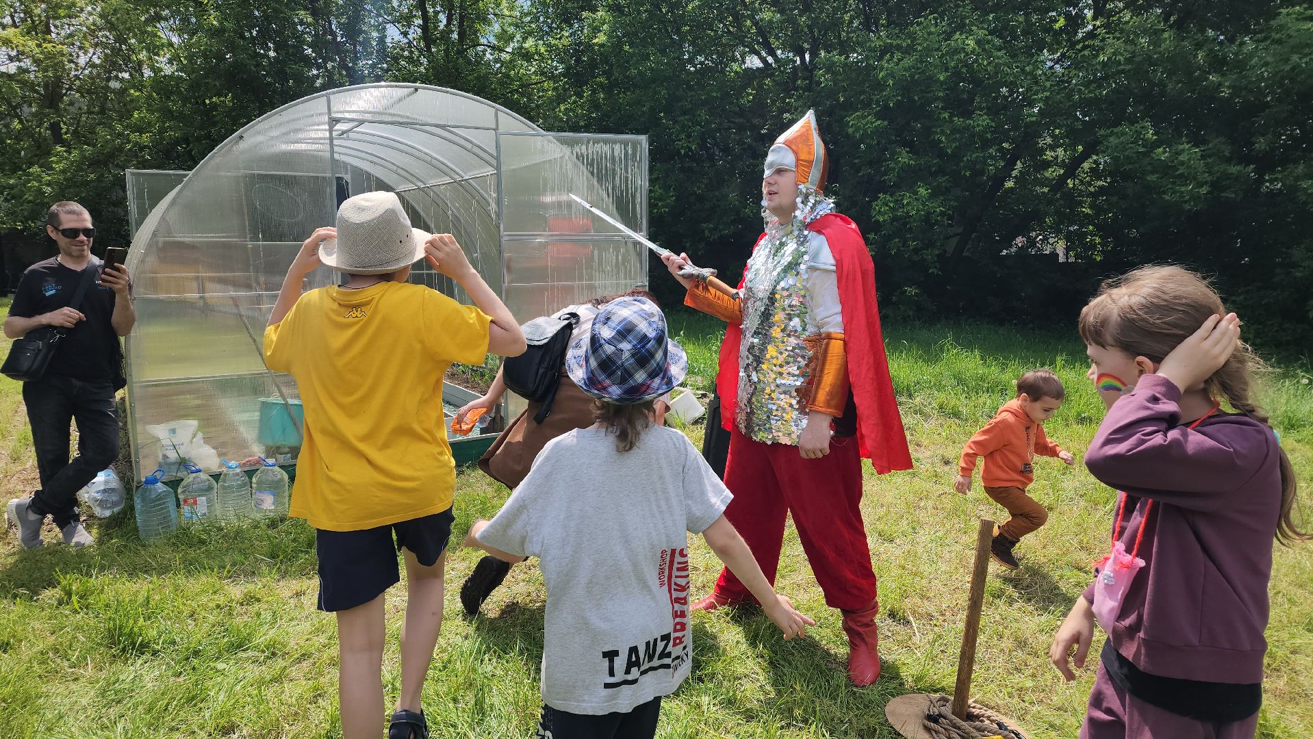 ивантеевка, детский праздник, лето, волонтеры, благотворители, подарки детям,вертикалки, пушкинский,