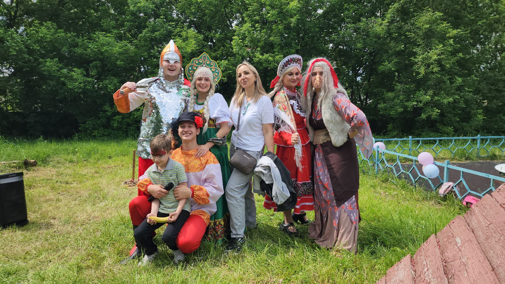 ивантеевка, детский праздник, лето, волонтеры, благотворители, подарки детям,вертикалки, пушкинский,