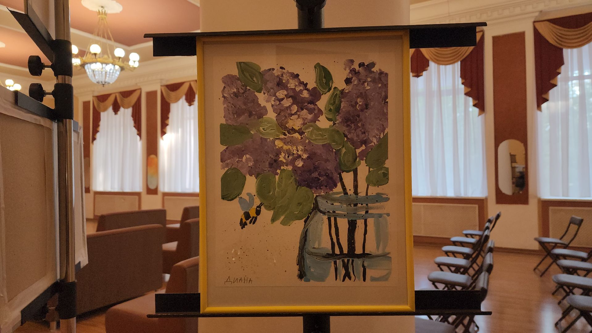 вертикалки, пушкино, детские рисунки, экспозиция, дети с овз, картины, благотворительная выставка,общественная организация,